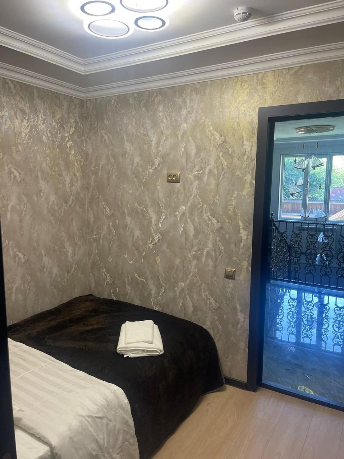 Hotel Lion Almaty Luaran gambar